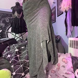 Floral green asymmetrical long skirt